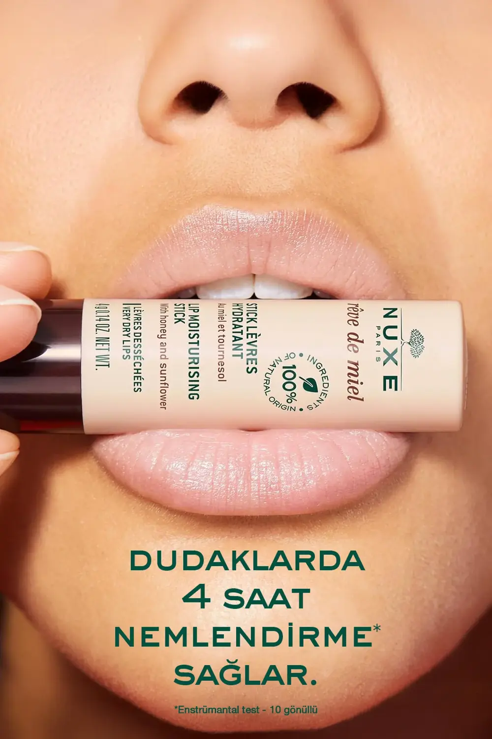 Nemlendirici ve Koruyucu Dudak Bakımı