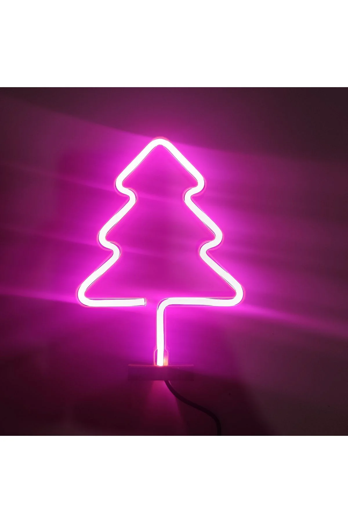 NEON IŞIKLI ÇAM