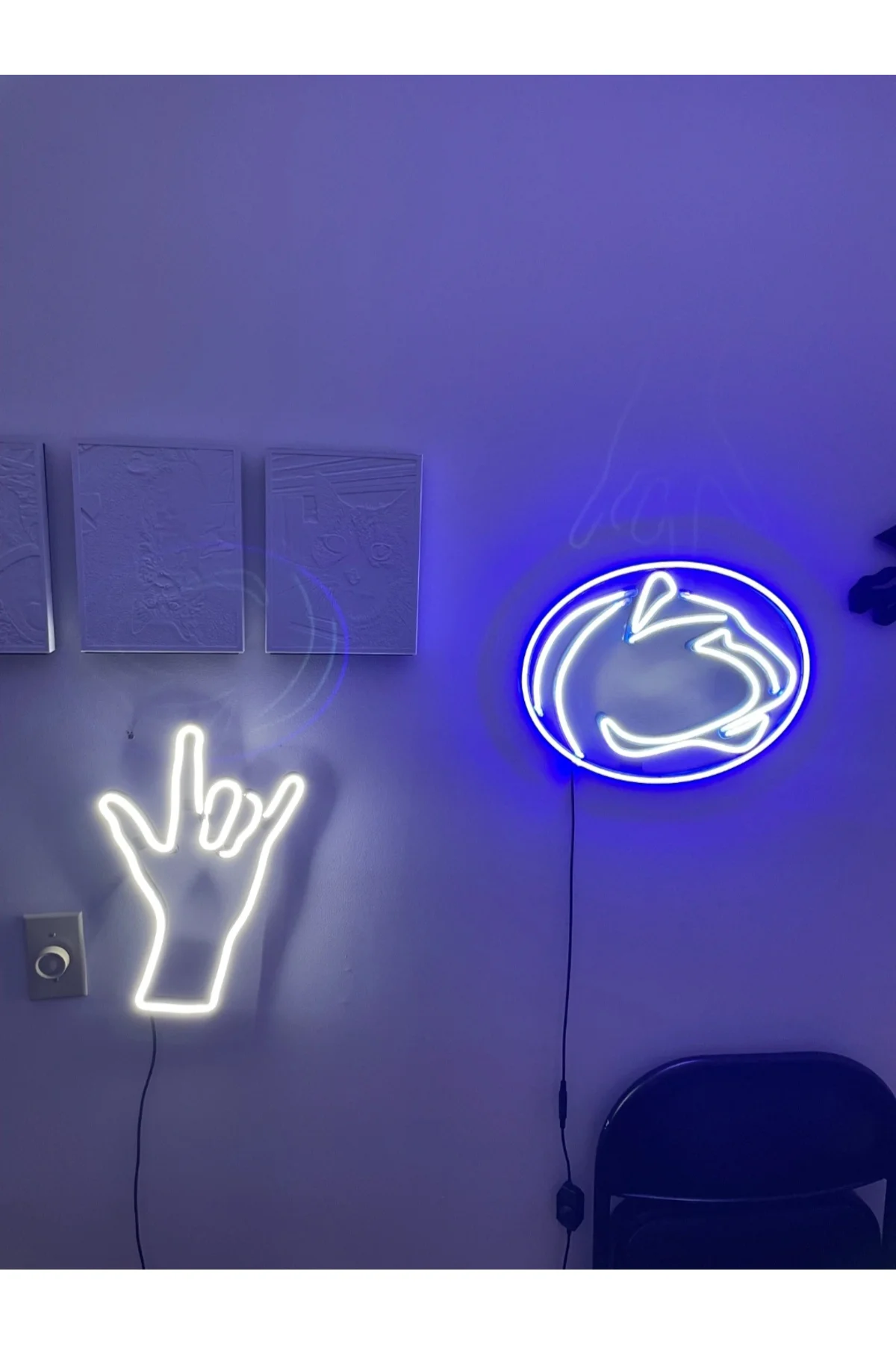 Neon Işıklı El
