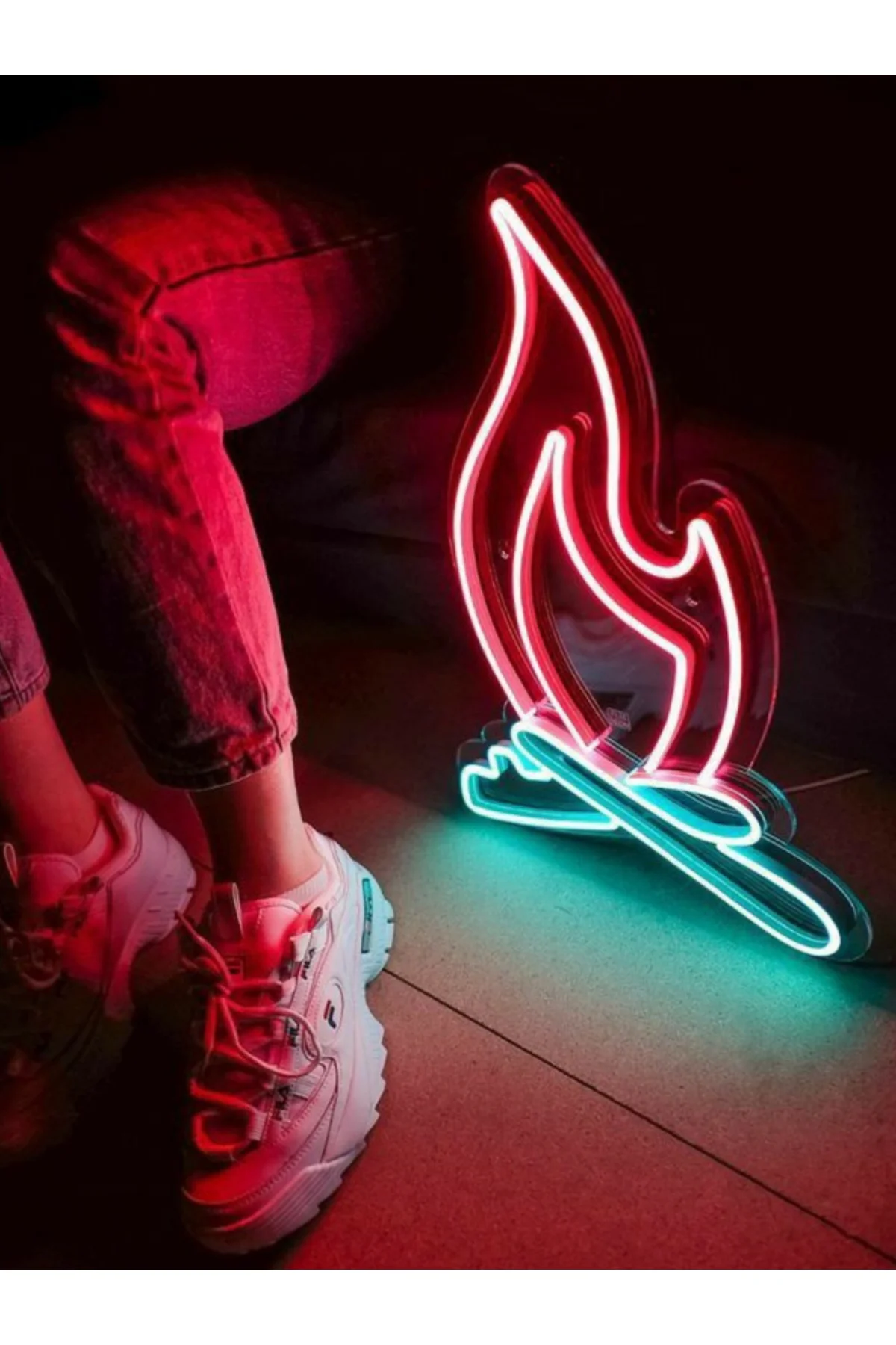 NEON LED IŞIKLI ALEV
