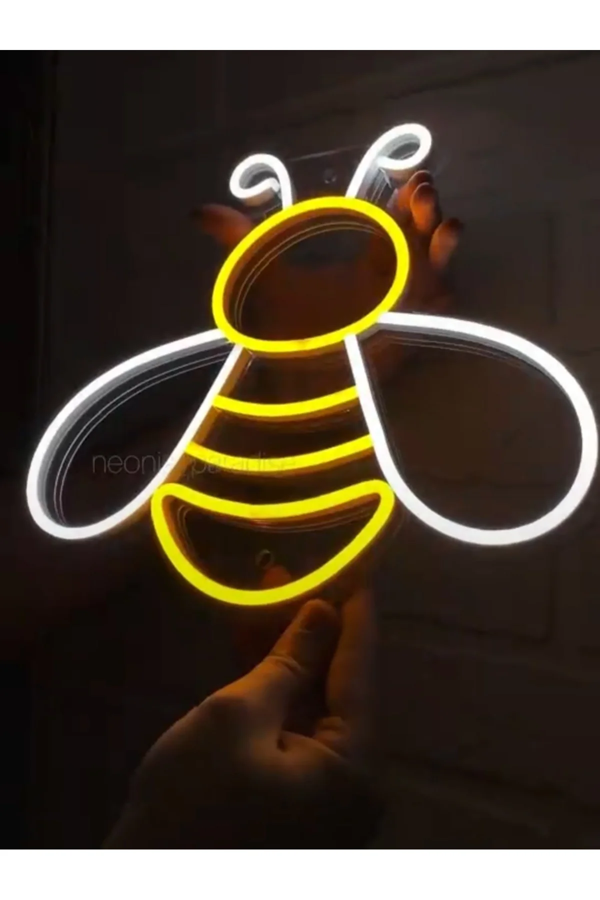 NEON LED IŞIKLI ARI DUVAR TABLO