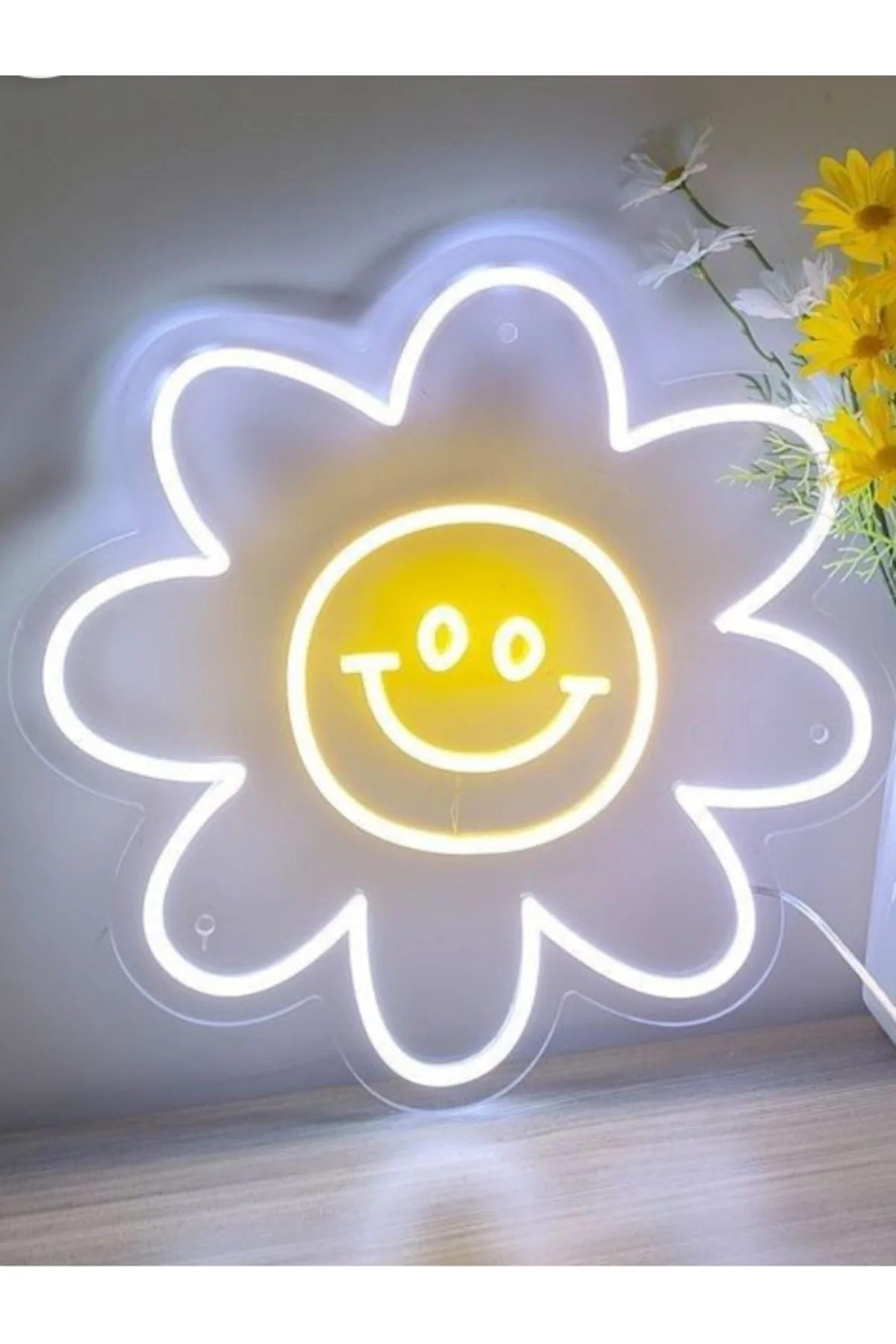 NEON LED IŞIKLI GÜNEŞ