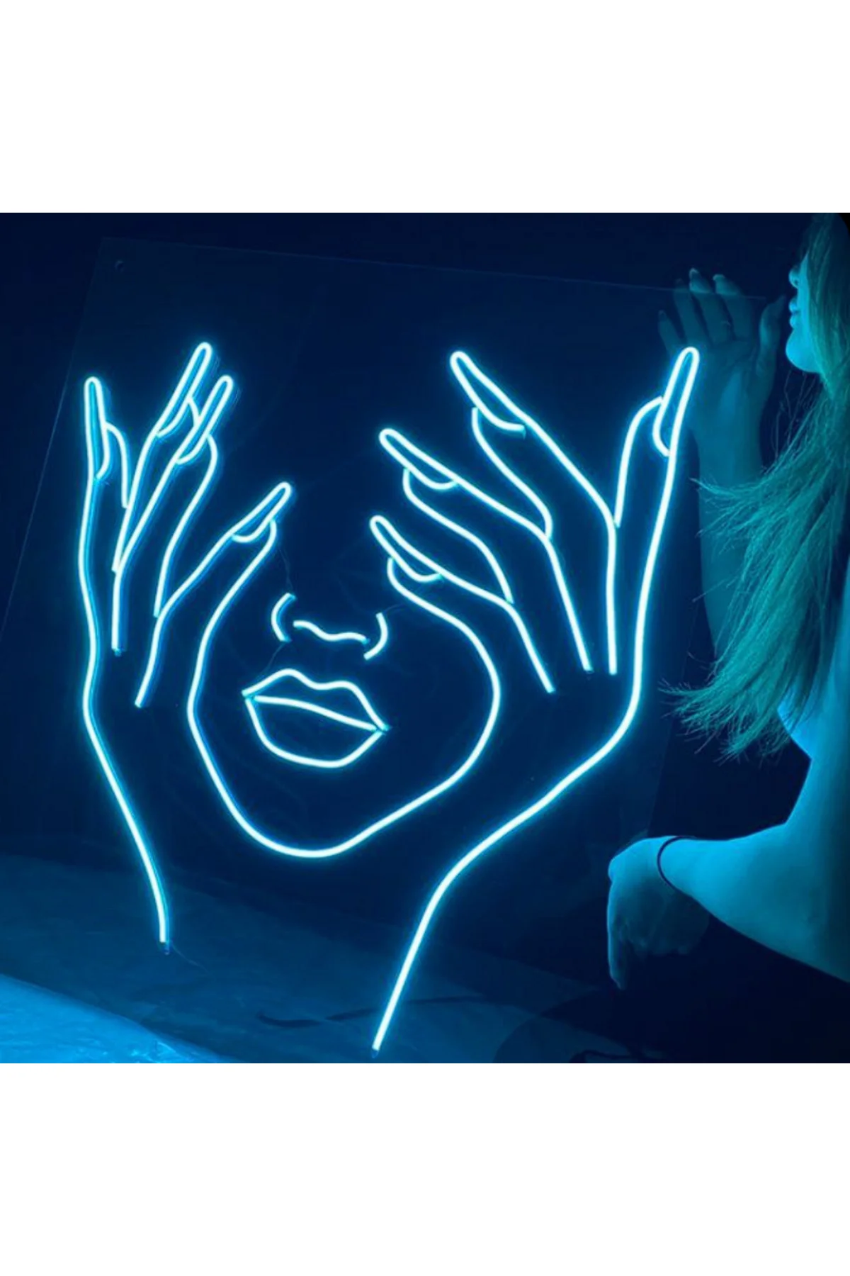 Neon Led Işıklı Kadın El Yüz Duvar Dekorasyon Tablosu