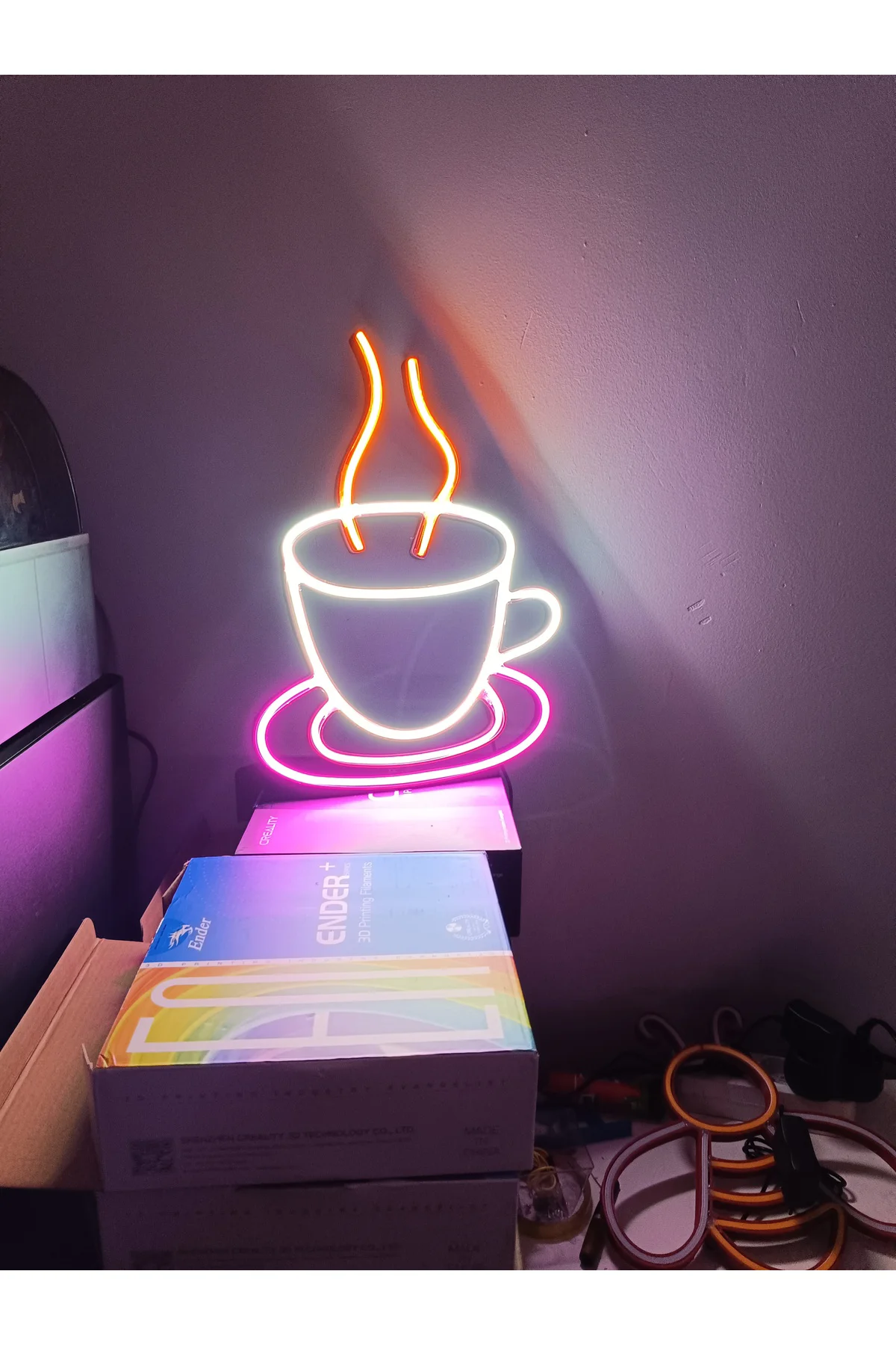 NEON LED IŞIKLI KAHVE FİNCANI