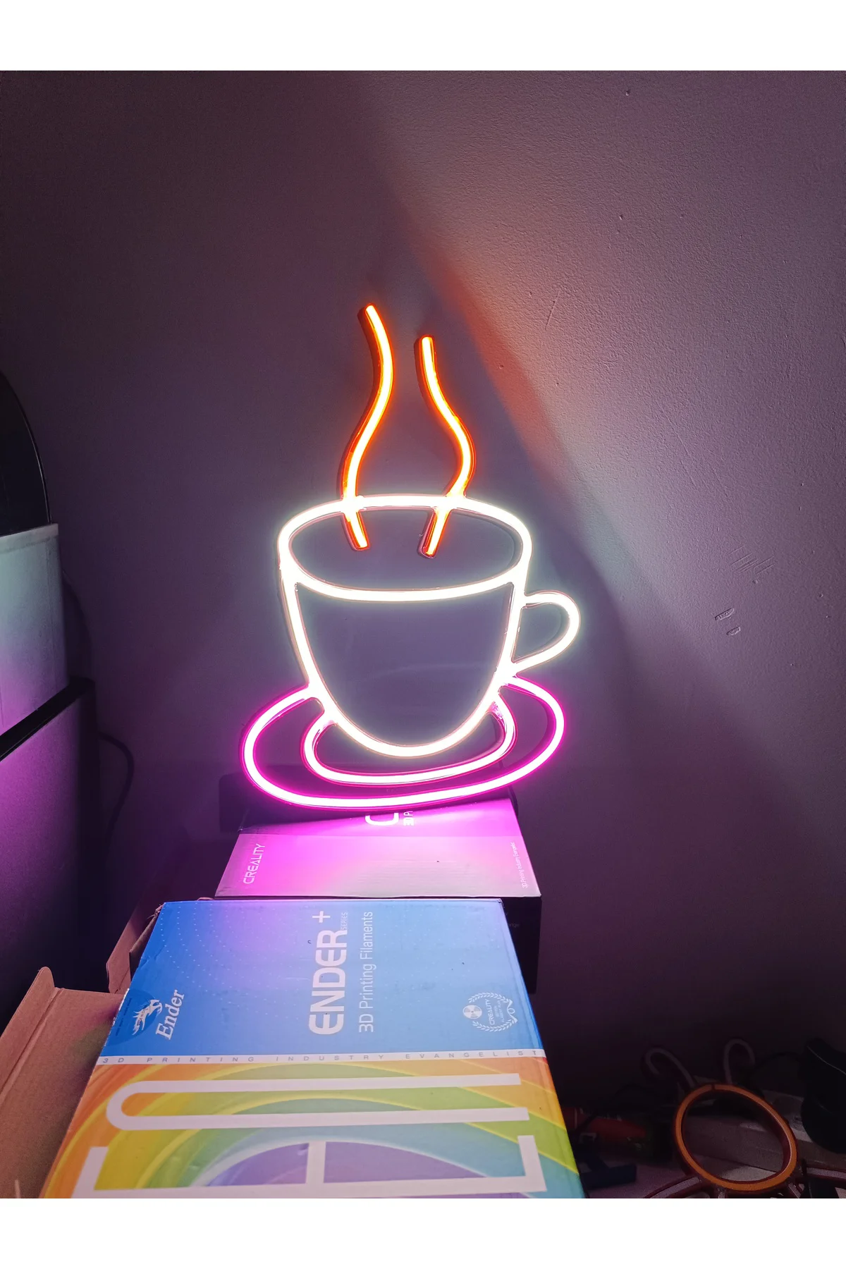 NEON LED IŞIKLI KAHVE FİNCANI