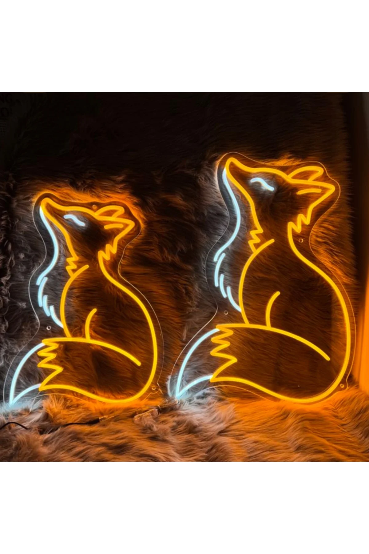 NEON LED IŞIKLI TİLKİ