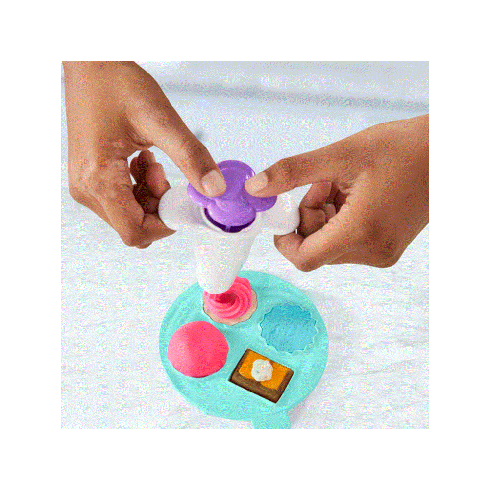 Nessi World F4718 Play-Doh Sihirli Mikser Oyun Seti