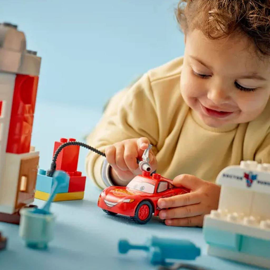 Nessiworld 10456 Lego Duplo McQueen'in Doc'un Garajını Ziyareti 3 Nessiworld 10456 Lego Duplo McQueen'in Doc'un Garajını Ziyareti 3