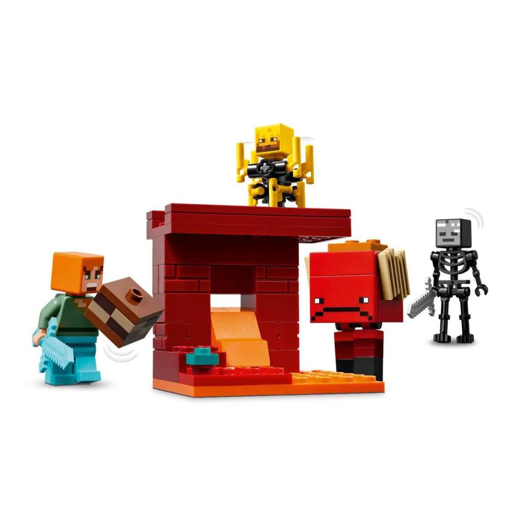 Nessiworld 21266 Lego Minecraft Nether Lav Savaşı 99 parça +6 yaş