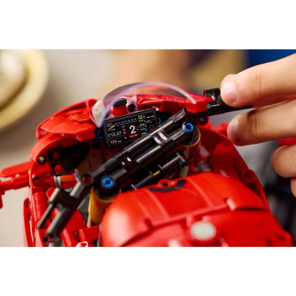 Nessiworld 42202 Lego Technic Ducati Panigale V4 S Motosiklet 160 Nessiworld 42202 Lego Technic Ducati Panigale V4 S Motosiklet 160