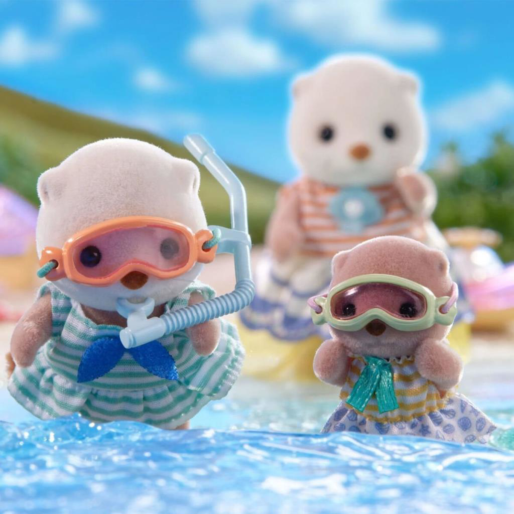 Nessiworld 5804 Sylvanian Families Su Samuru Kız Kardeşler ve Şno Nessiworld 5804 Sylvanian Families Su Samuru Kız Kardeşler ve Şno
