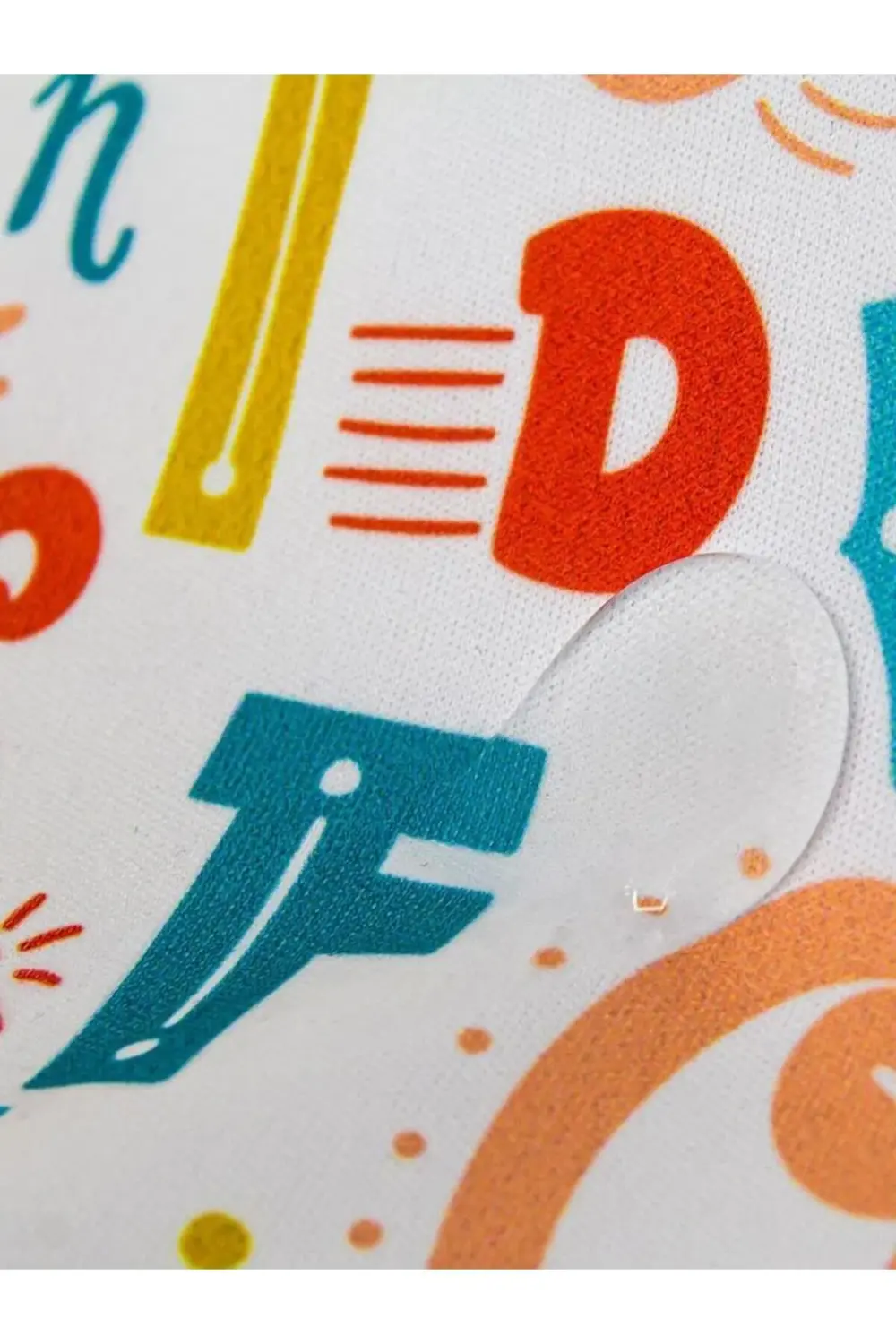 Nessiworld Baskılı BLW Kolsuz Önlük 788 Harf Desen