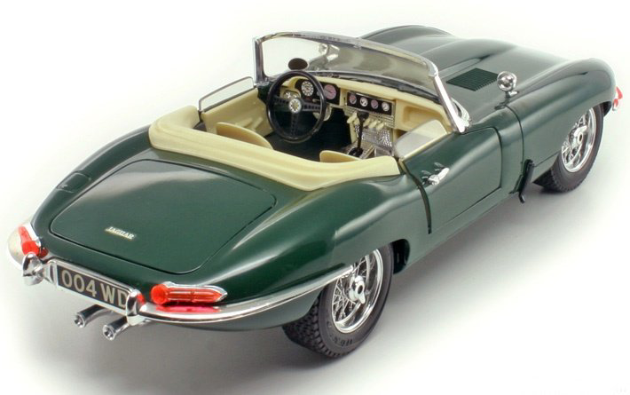 NessiWorld Bburago 1:18 Jaguar E Type Cabriolet 1961 Yeşil Model NessiWorld Bburago 1:18 Jaguar E Type Cabriolet 1961 Yeşil Model