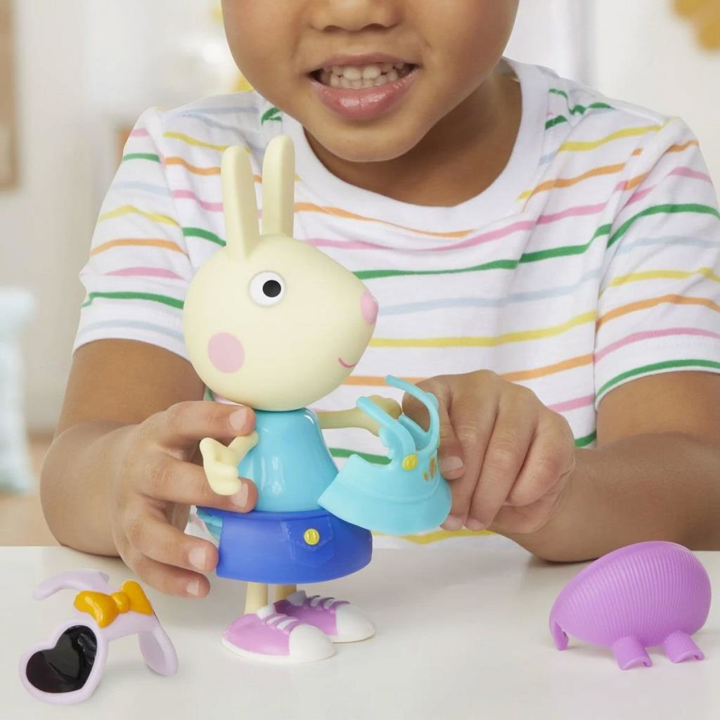 Nessiworld F8859 Peppa Pig ve Ailesi Kıyafetli Figür Seti +3 yaş