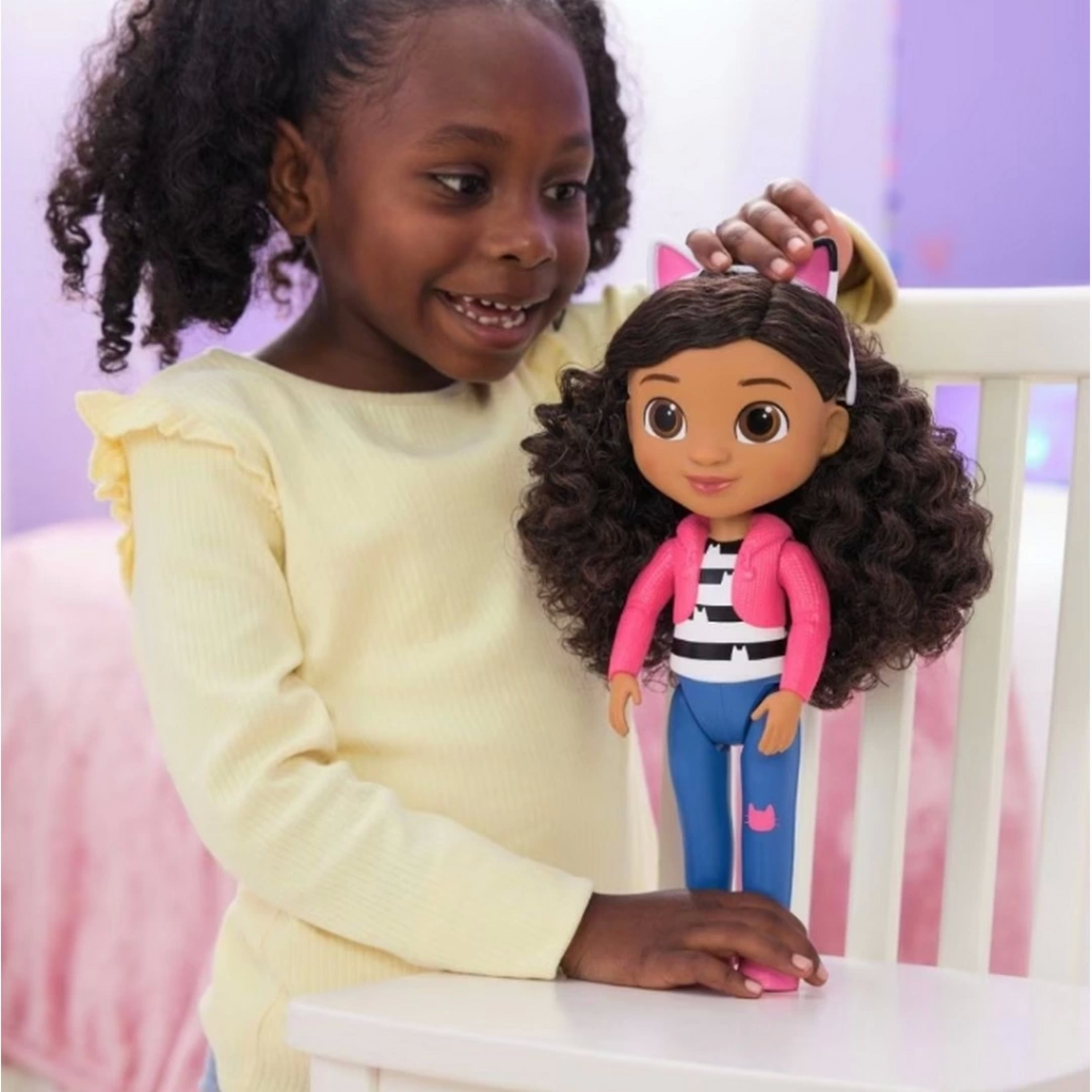 Just Cheap Store Gabby's Dollhouse Gabby Girl Figür 33 cm Just Cheap Store Gabby's Dollhouse Gabby Girl Figür 33 cm
