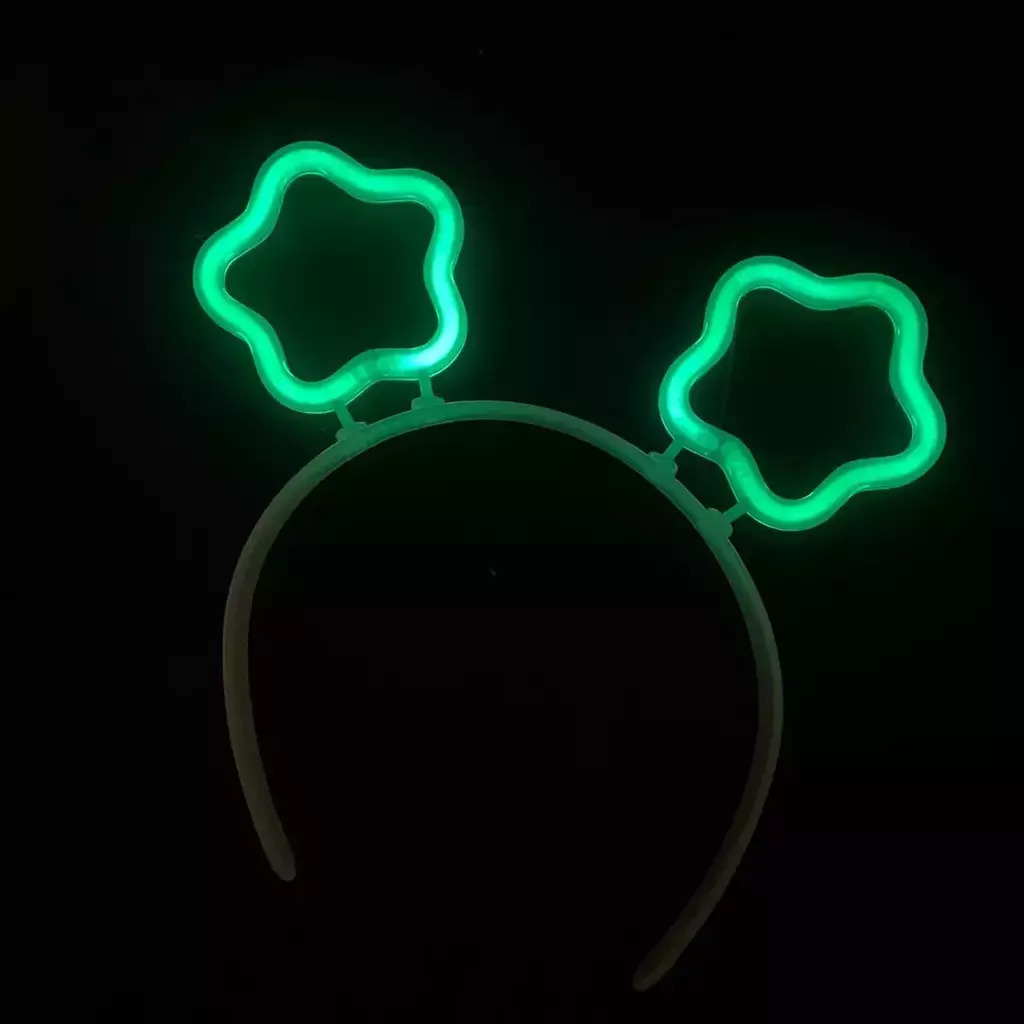 Nessiworld Glow Stick Karanlıkta Yanan Fosforlu Yıldız Taç 12 Ade Nessiworld Glow Stick Karanlıkta Yanan Fosforlu Yıldız Taç 12 Ade