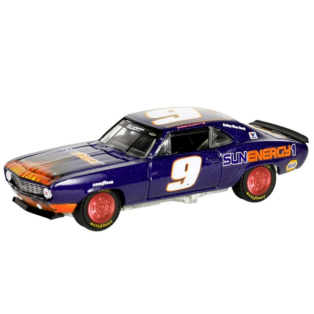 Nessiworld Greenlight 1/64 1969 Chevrolet Camaro - Chase Elliott