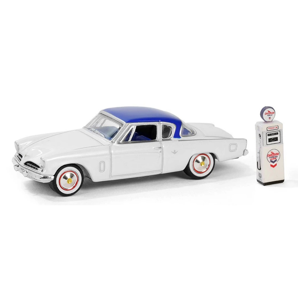 Nessiworld Greenlight 1/64 The Hobby Shop Series 16 - 1954 Studeb