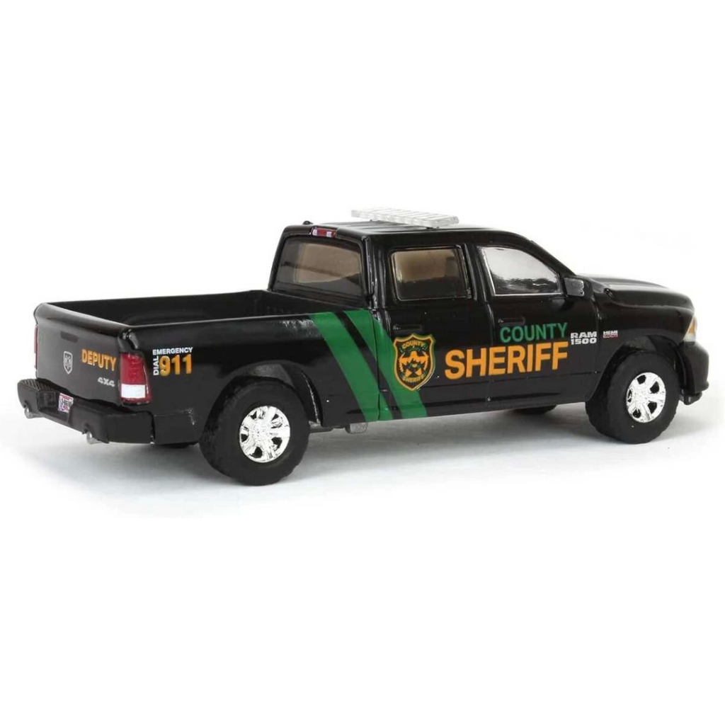 Nessiworld Greenlight 1/64 Hollywood Series 42- Yellowstone 2013 