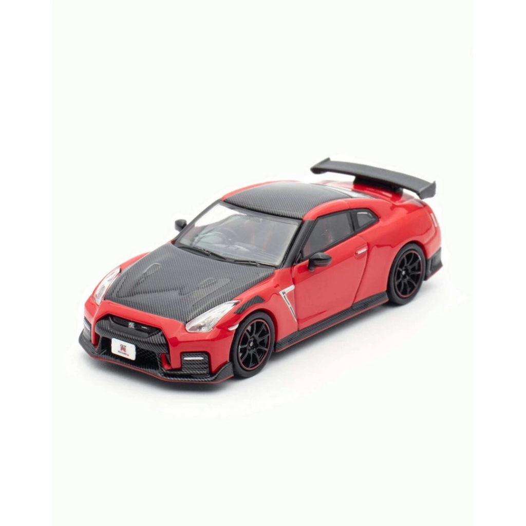 Nessiworld Inno 1/64 Nissan GT-R (R35) NISMO Red Nessiworld Inno 1/64 Nissan GT-R (R35) NISMO Red
