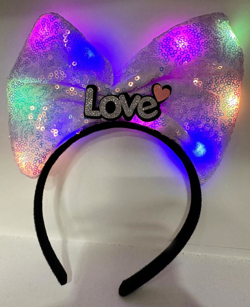 Nessiworld LED Işıklı Love Yazılı Mor Fiyonk Taç – Kız Çocuk Part