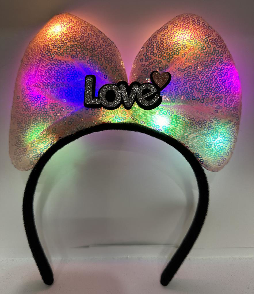 Nessiworld LED Işıklı Love Yazılı Pembe Fiyonk Taç – Kız Çocuk Pa
