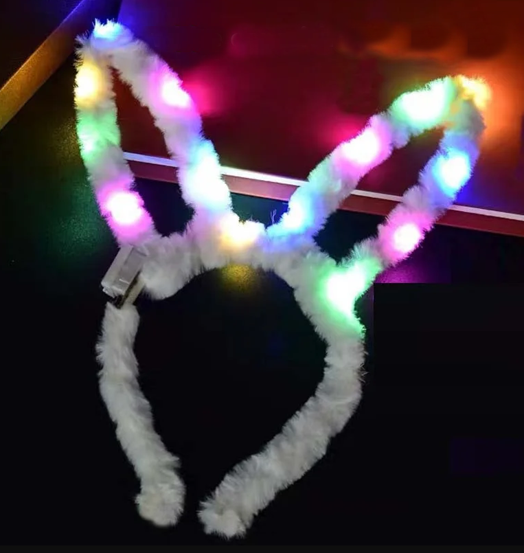 Nessiworld Led Işıklı Peluş Pofuduk Tavşan Kulak Tavşan Taç Beyaz Nessiworld Led Işıklı Peluş Pofuduk Tavşan Kulak Tavşan Taç Beyaz