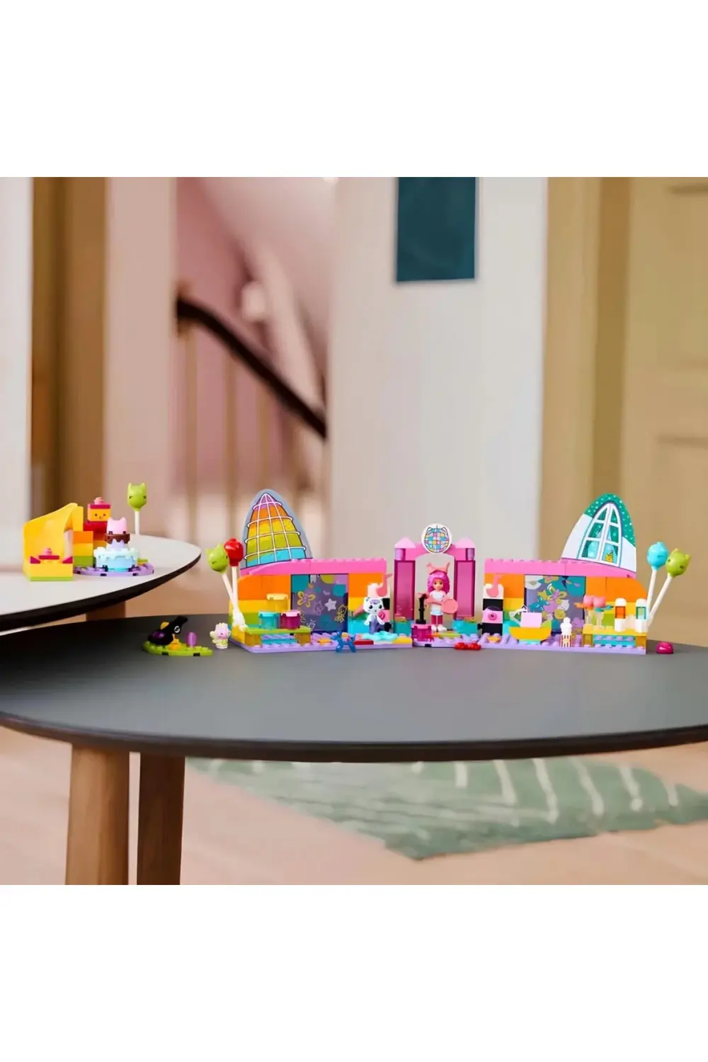 Nessiworld LEGO Gabby s Dollhouse Gabby nin Parti Odası 10797
