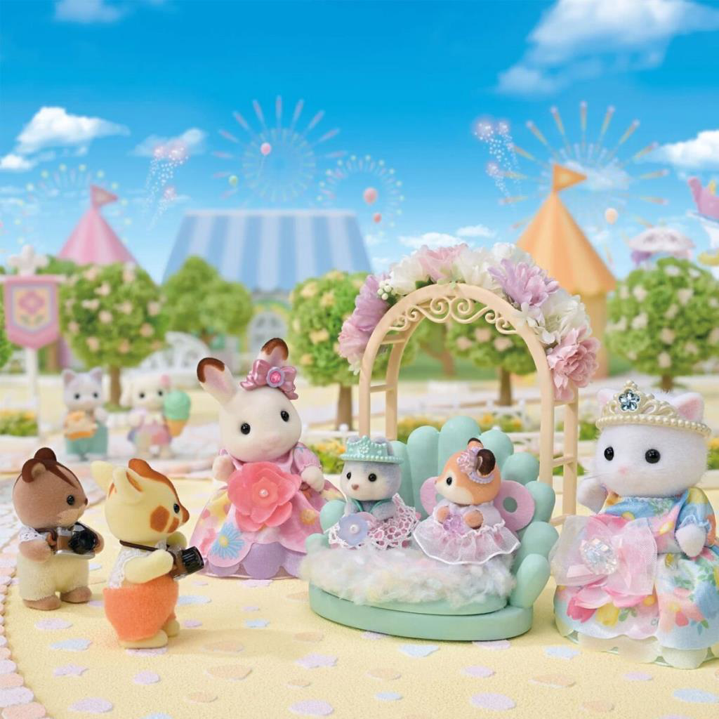 Nessiworld 5809 Sylvanian Families Çiçekli Prensesler Seti +3 yaş Nessiworld 5809 Sylvanian Families Çiçekli Prensesler Seti +3 yaş