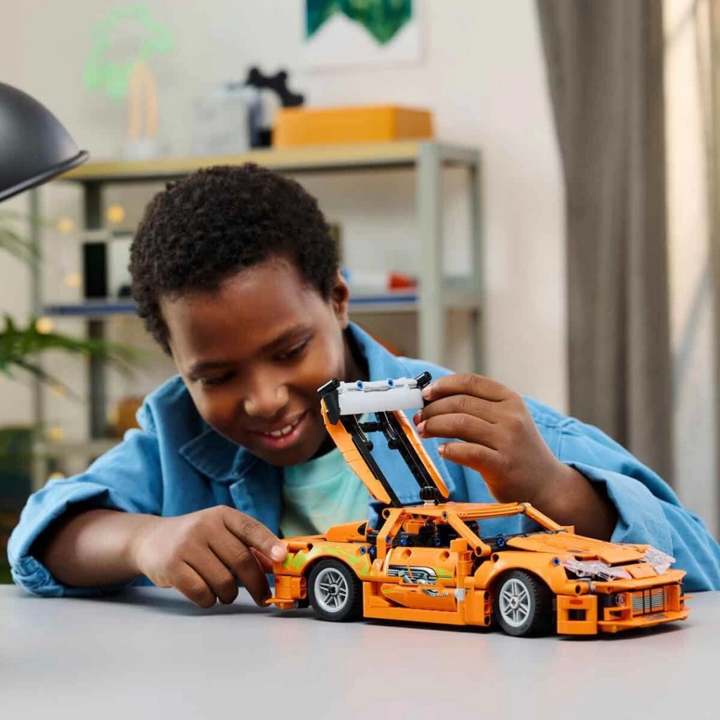Nessiworld LEGO Technic Fast and Furious Toyota Supra MK4