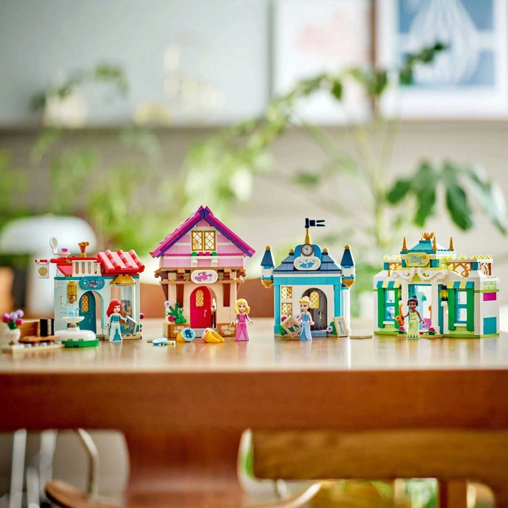 Nessiworld LEGO Disney Princess Disney Prensesi Pazar Macerası 43 Nessiworld LEGO Disney Princess Disney Prensesi Pazar Macerası 43