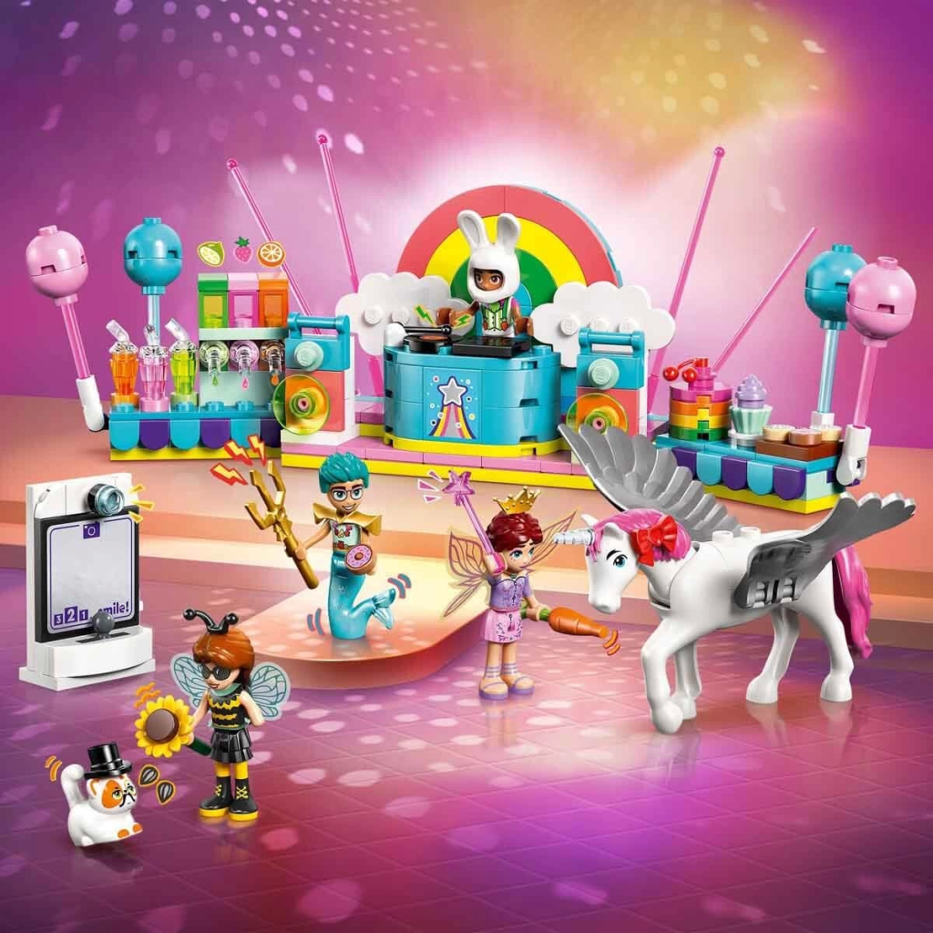 Nessiworld LEGO Friends Tek Boynuzlu At ve Peri ile Kostüm Partis Nessiworld LEGO Friends Tek Boynuzlu At ve Peri ile Kostüm Partis