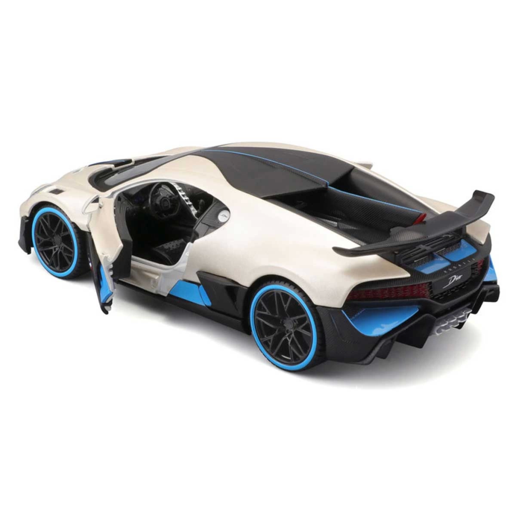 Nessiworld Maisto1/24BugattiDivoModelAraba Nessiworld Maisto1/24BugattiDivoModelAraba