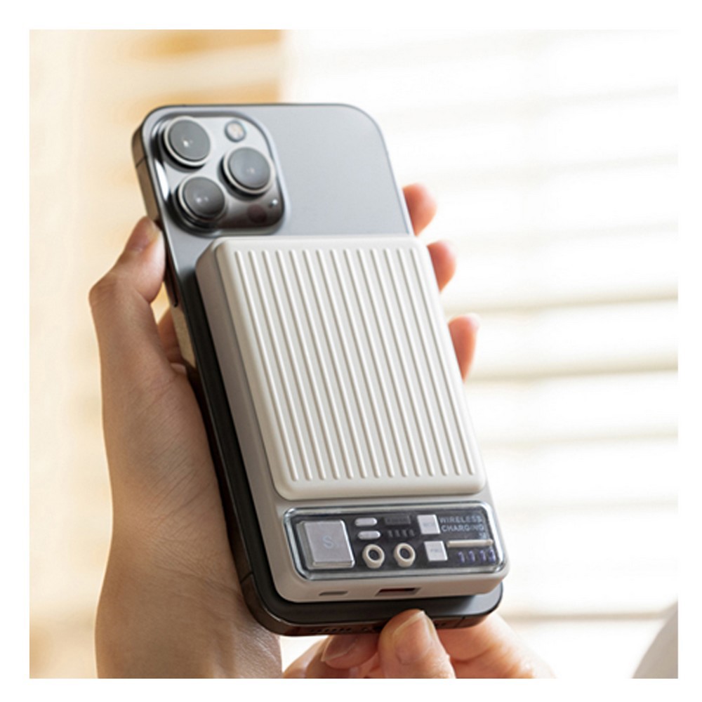 Nettech NT-PW26 15W 4 Çıkışlı 10000 MAh Magsafe Powerbank