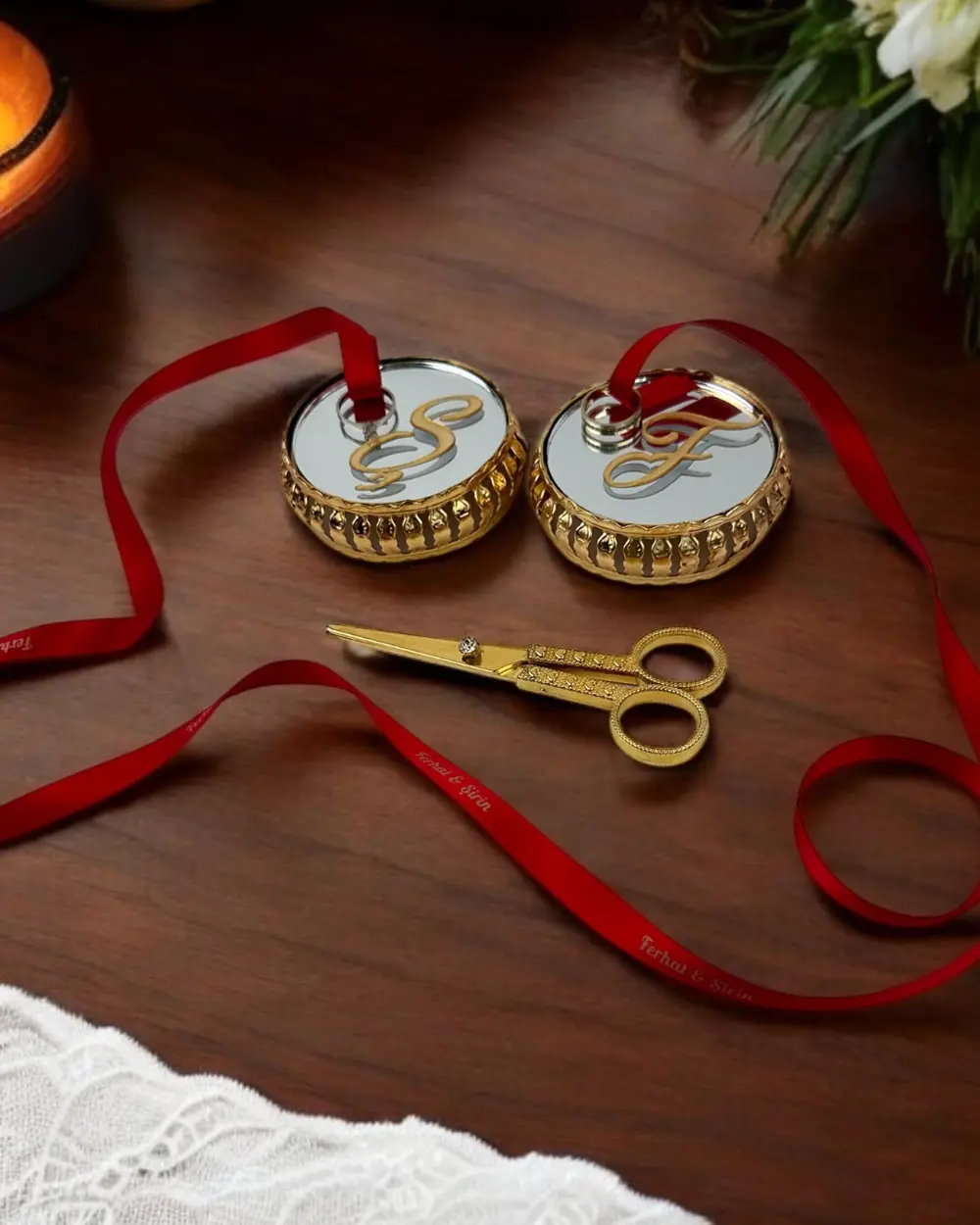 Neve Aynalı Yükselti ve Söz Makası Seti Neve Aynalı Yükselti ve Söz Makası Seti