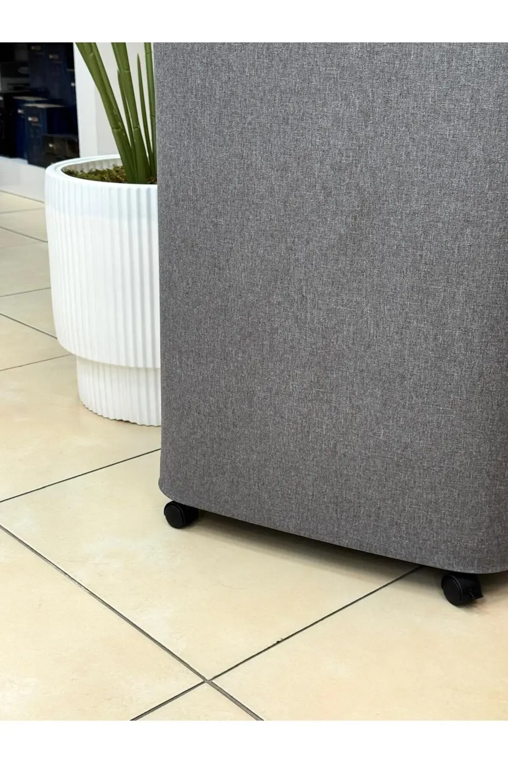 NEW GARB TEKERLEKLİ KİRLİ SEPETİ 50 LİTRE TKEBT Gri.YIKANABİLİR Ç