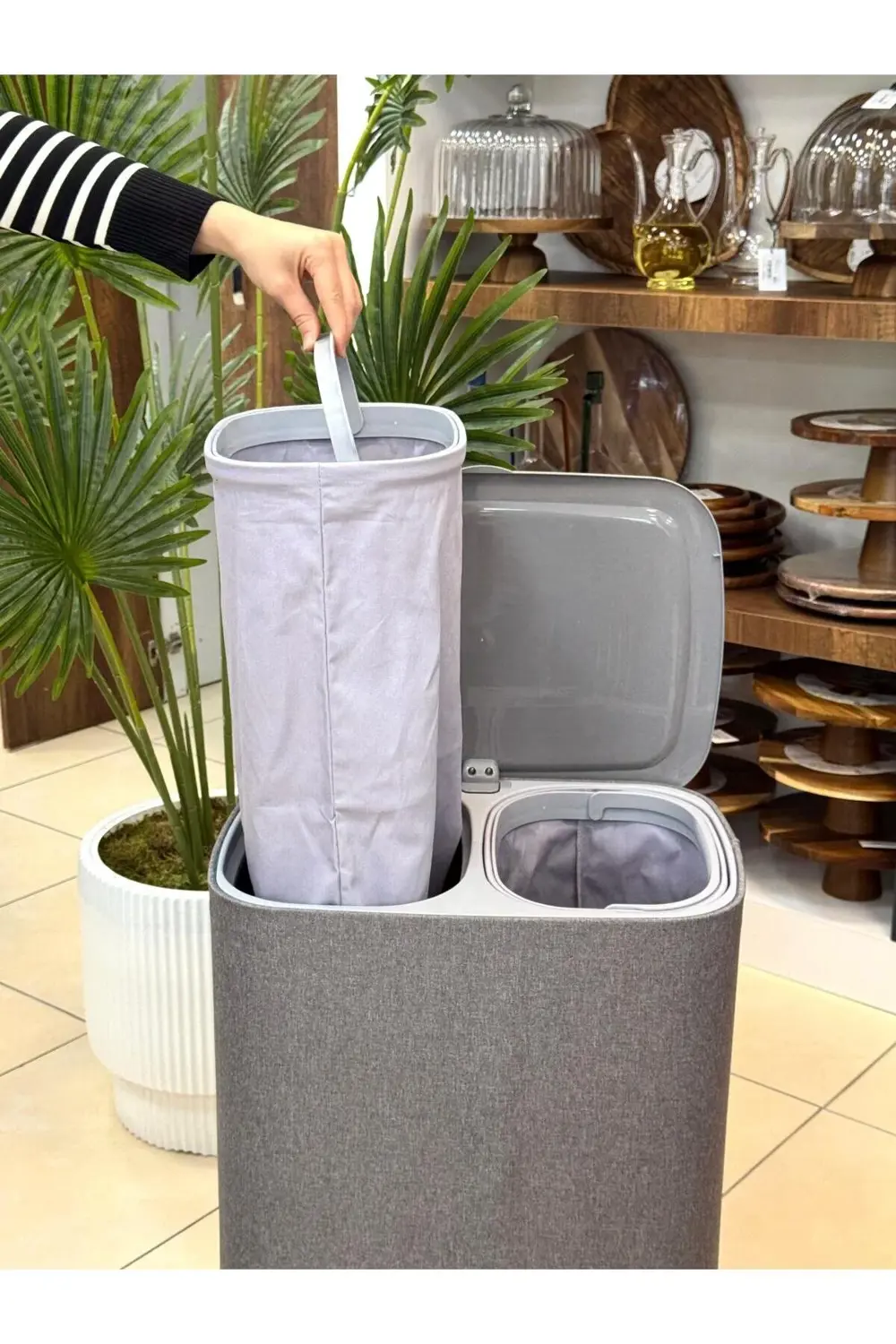 NEW GARB TEKERLEKLİ KİRLİ SEPETİ 50 LİTRE TKEBT Gri.YIKANABİLİR Ç