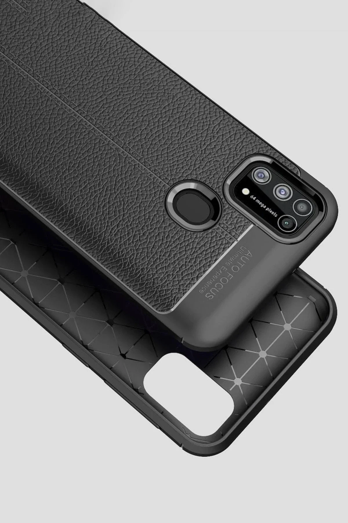 Newface Samsung Galaxy M31 Kılıf Auto Focus Kapak - Kırmızı