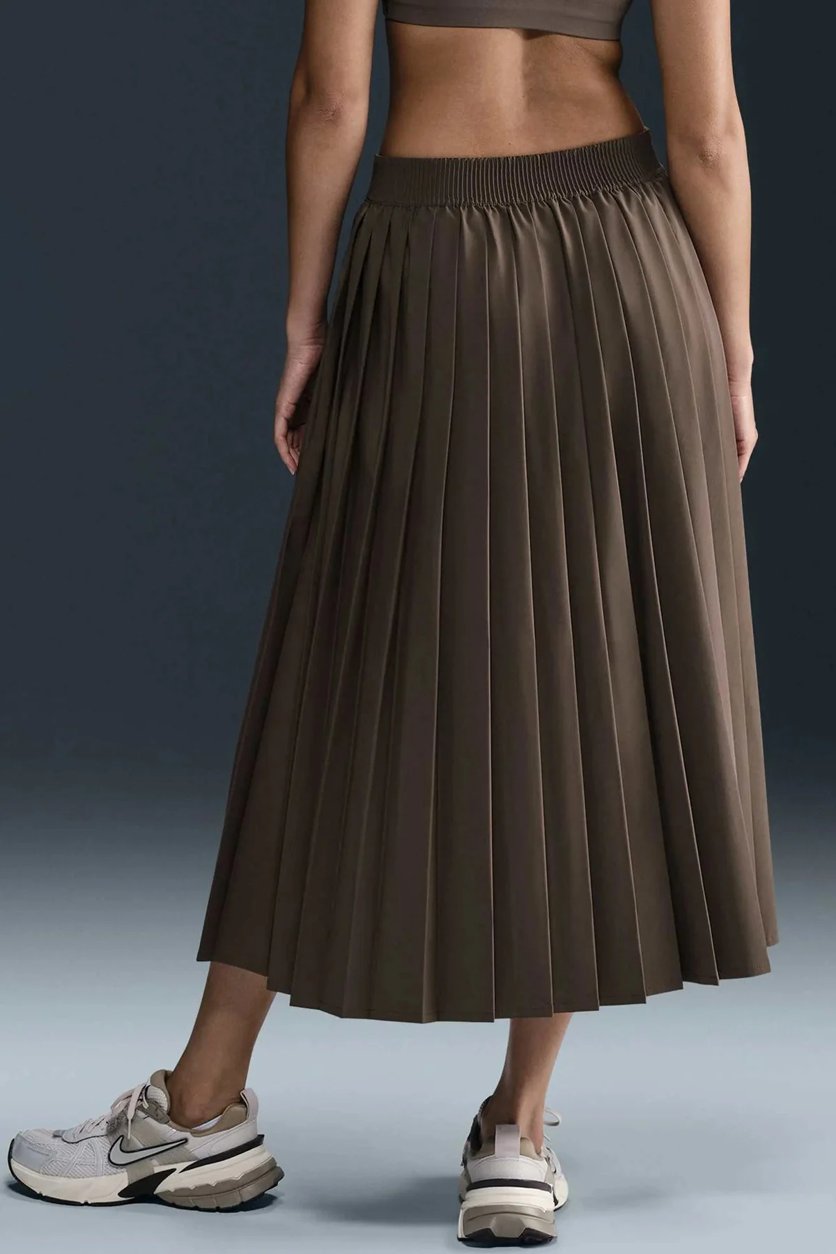 Nike 24.7 PerfectStretch Women's Dri Fit Pleated Skirt Kadın Esnek Dokuma Pileli Uzun Spor Etek Kahverengi