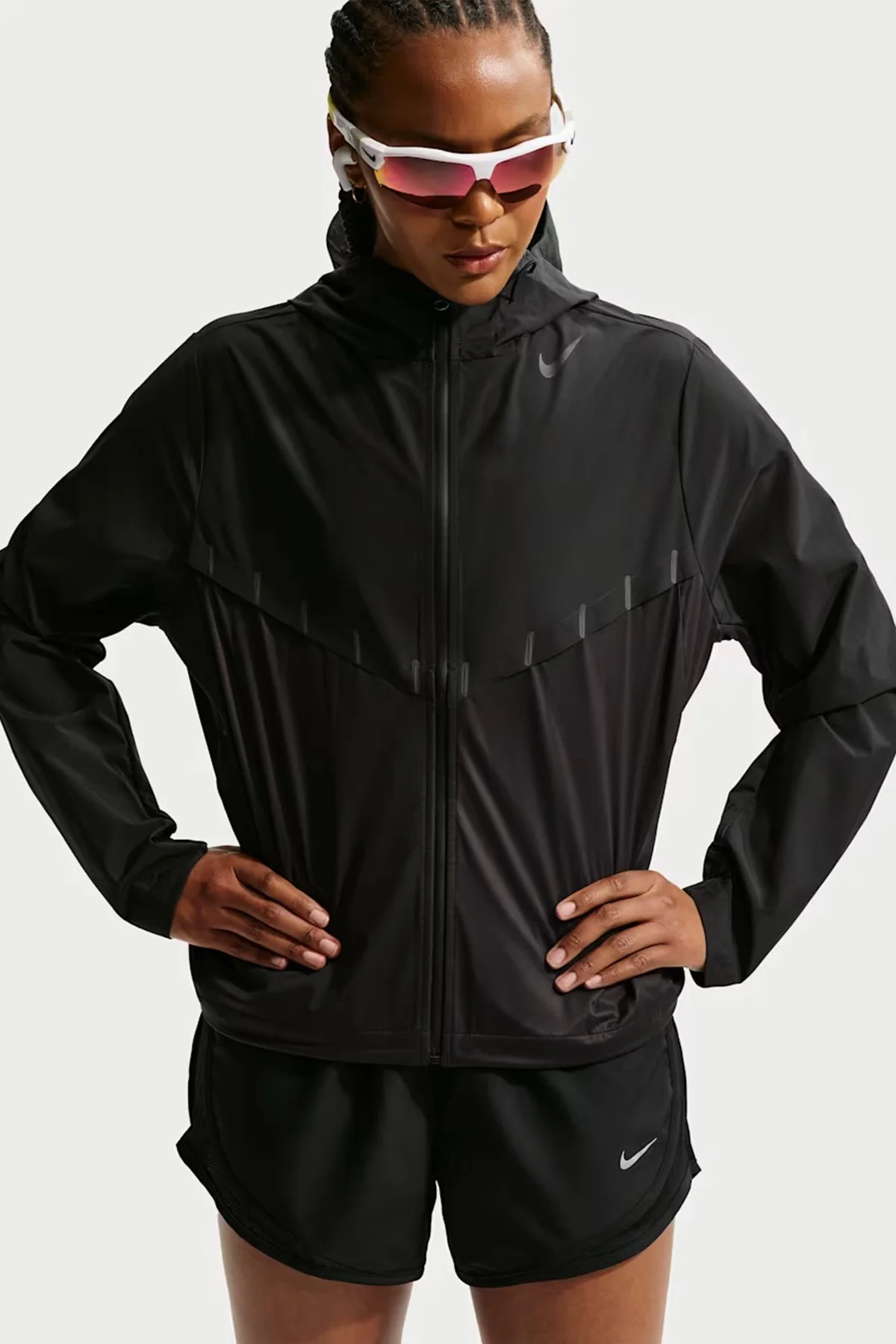 Nike Aeroswift Aerogami Storm-Fit Womens Running Jacket Çanta Olabilen Su İtici Reflektörlü Kadın Koşu Yağmurluk Ceket Siyah