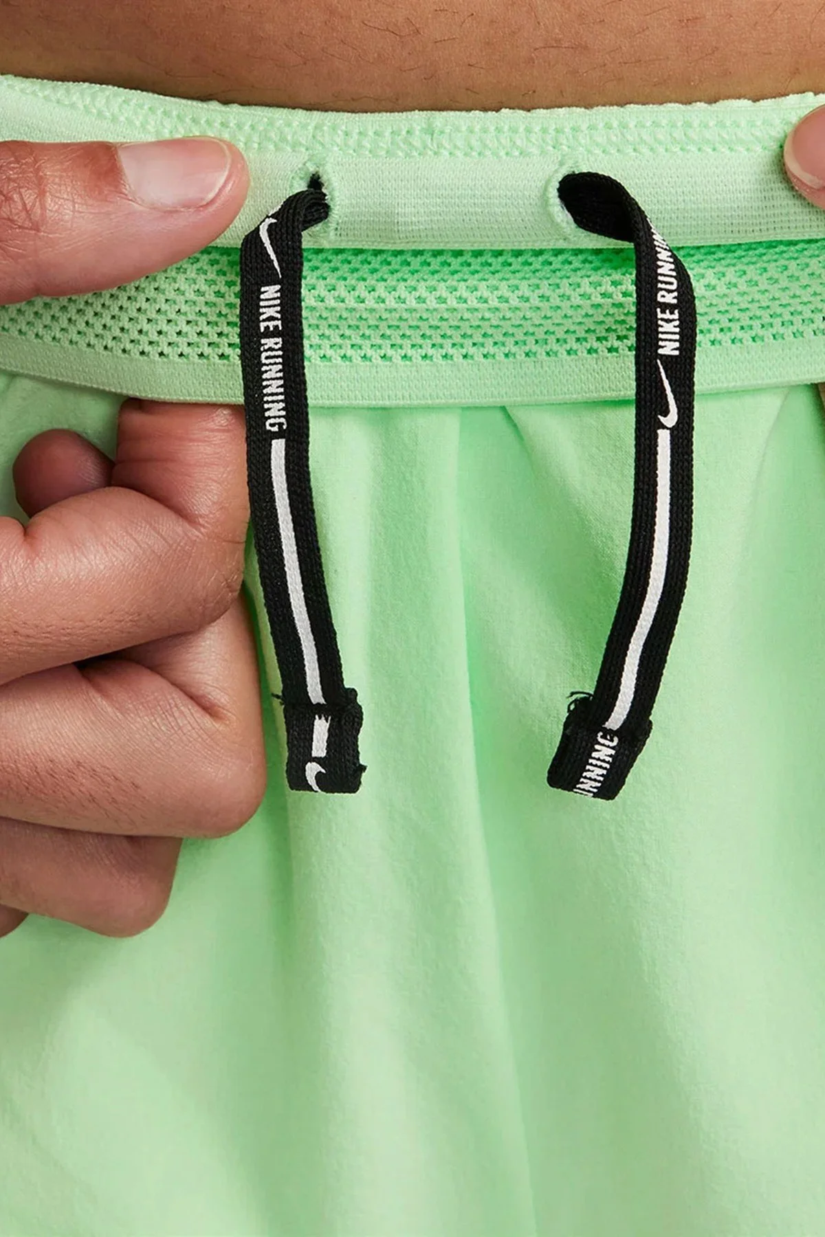 Nike AeroSwift Dri Fit ADV 3" Mid Rise Brief Lined Running Short Green Kadın Pileseli Slip Astarlı Koşu Şortu Yeşil Yeşil Nike AeroSwift Dri Fit ADV 3" Mid Rise Brief Lined Running Short Green Kadın Pileseli Slip Astarlı Koşu Şortu Yeşil Yeşil Fiyatı, Yorumları ve Özellikleri