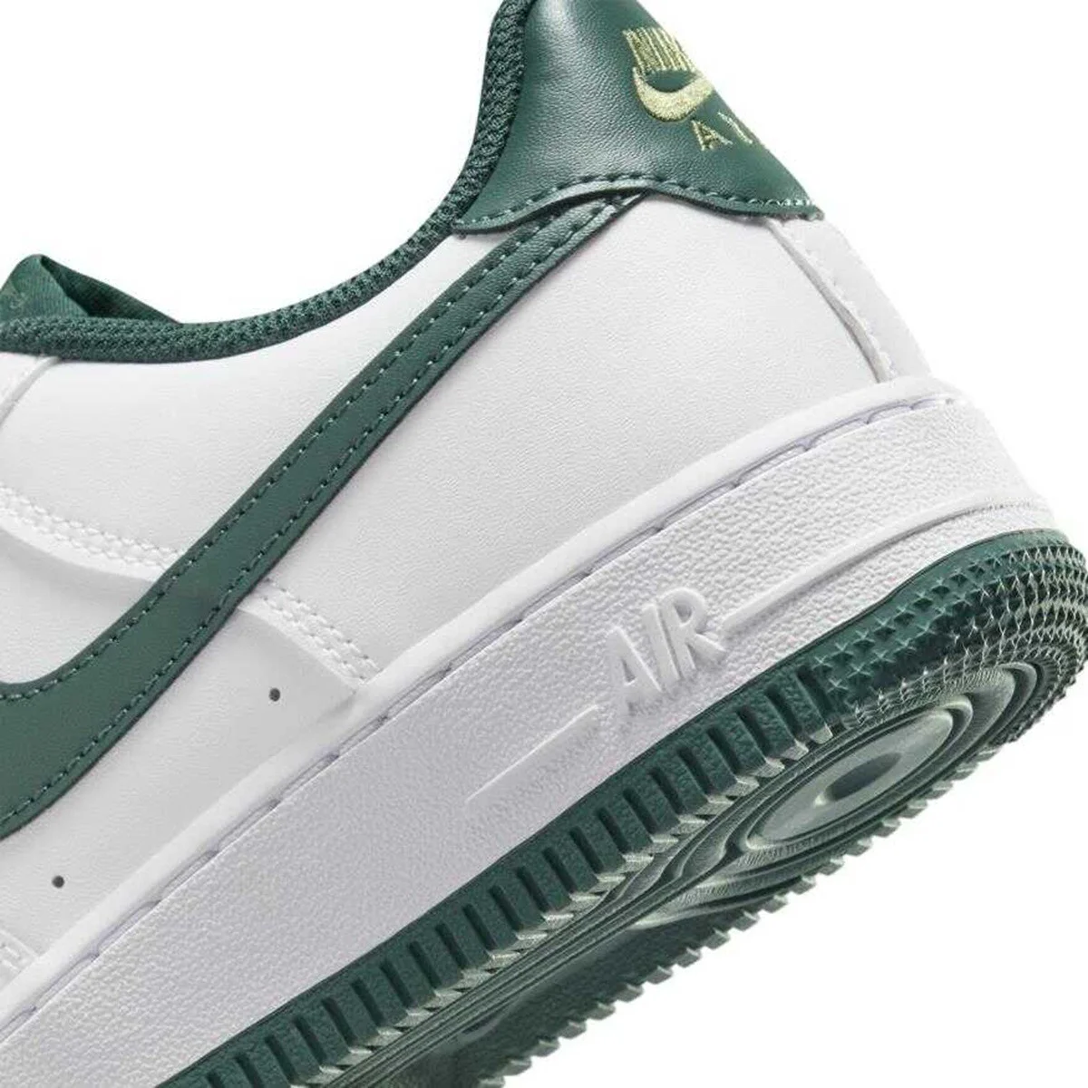 Nike Air Force 1 AF1 GS Leather Unisex Sneaker Yeşil Swoosh Hakiki Deri Günlük Spor Ayakkabı Beyaz Yeşil Nike Air Force 1 AF1 GS Leather Unisex Sneaker Yeşil Swoosh Hakiki Deri Günlük Spor Ayakkabı Beyaz Yeşil