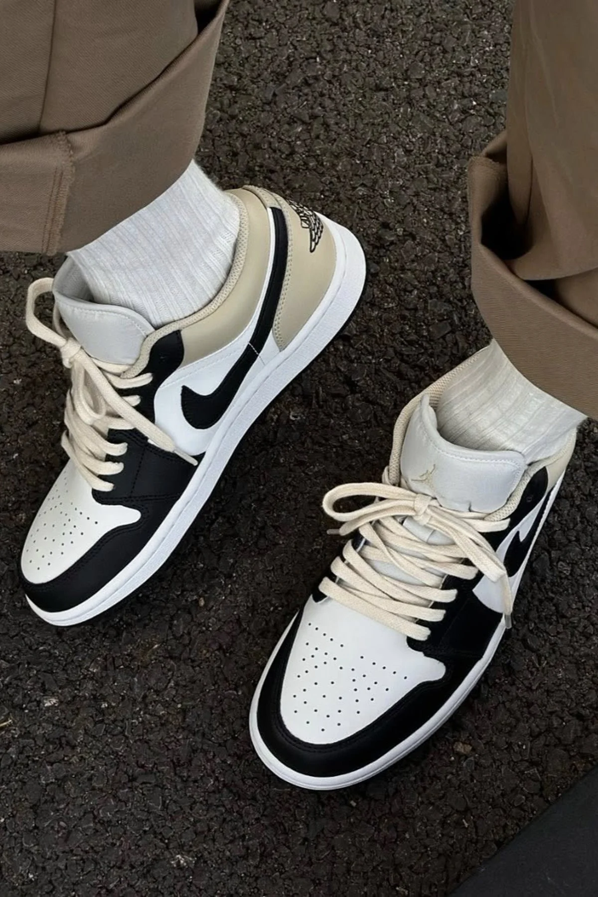 Nike Air Jordan 1 Low Leather Sneaker Hakiki Deri Erkek Spor Ayakkabı Siyah Krem Fiyatı, Yorumları ve Özellikleri