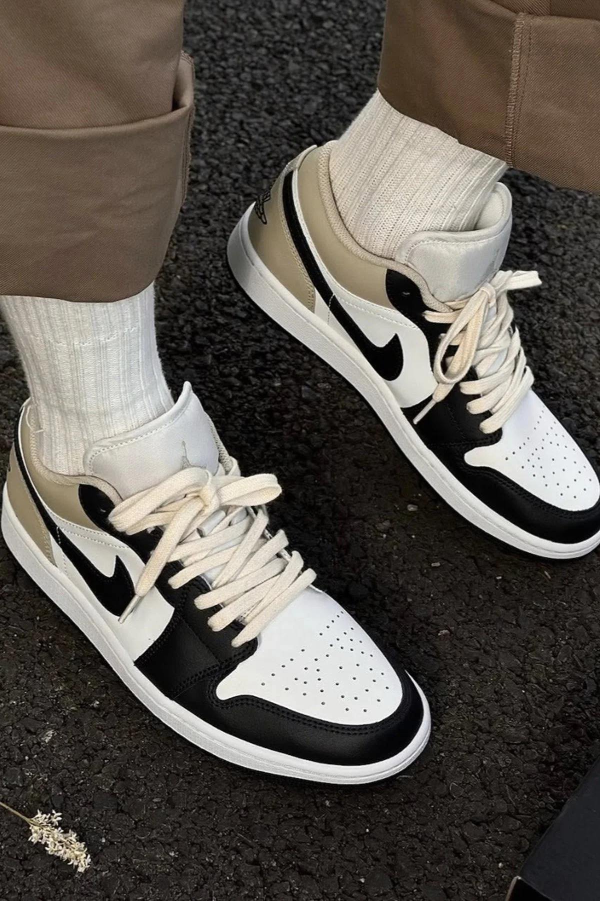 Nike Air Jordan 1 Low Leather Sneaker Hakiki Deri Erkek Spor Ayakkabı Siyah Krem Fiyatı, Yorumları ve Özellikleri