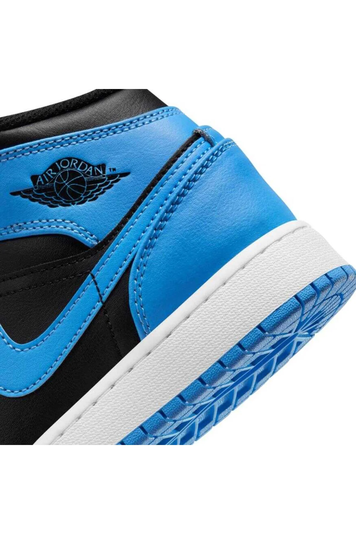 NİKE Air Jordan 1 Mid Erkek Basketbol Ayakkabısı DQ8426-401