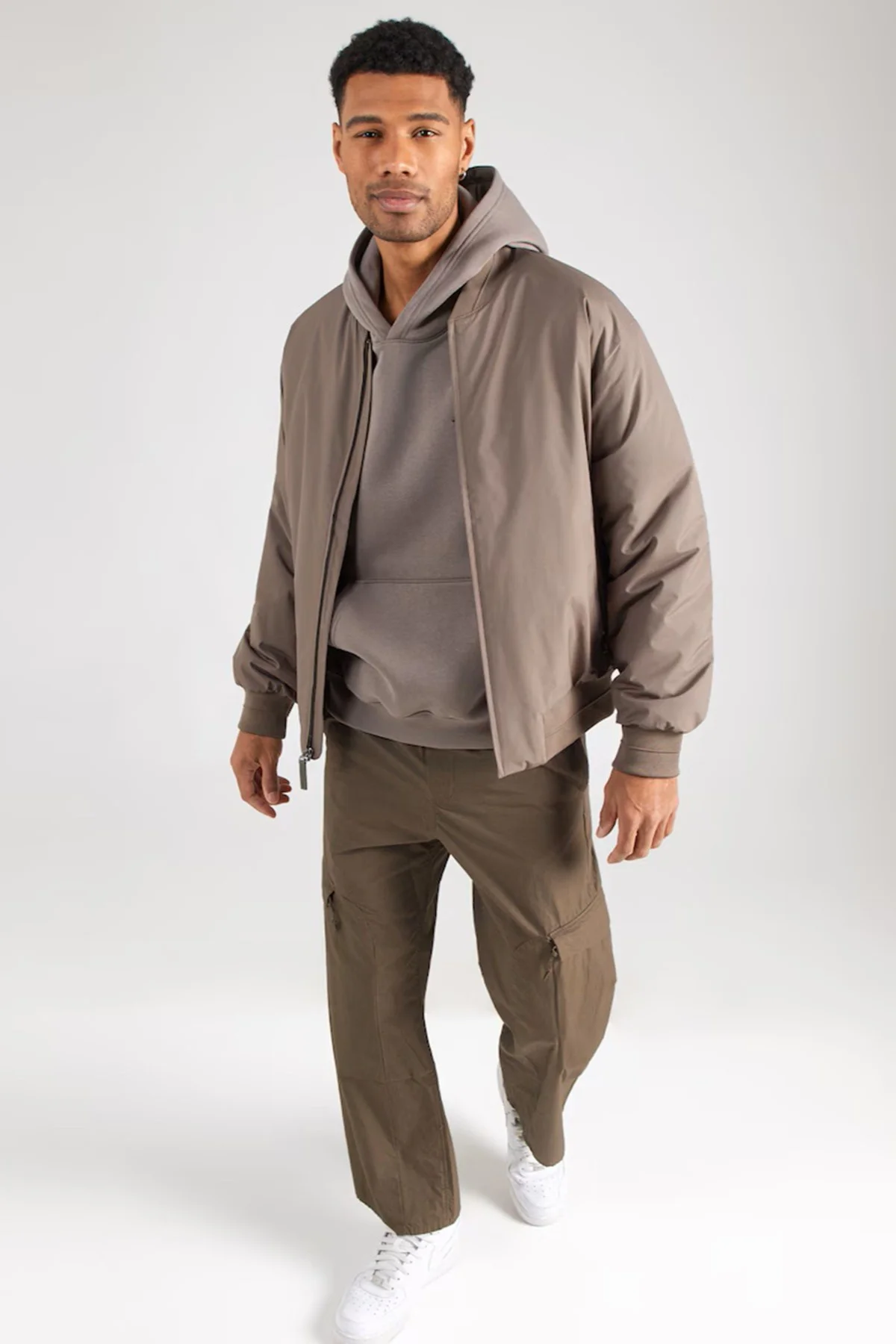 Nike Air Jordan Brooklyn Oversize Mens Sweatshirt Bol Kesim Kapüşonlu Erkek Sweatshirt Kahverengi Nike Air Jordan Brooklyn Oversize Mens Sweatshirt Bol Kesim Kapüşonlu Erkek Sweatshirt Kahverengi Fiyatı, Yorumları ve Özellikleri