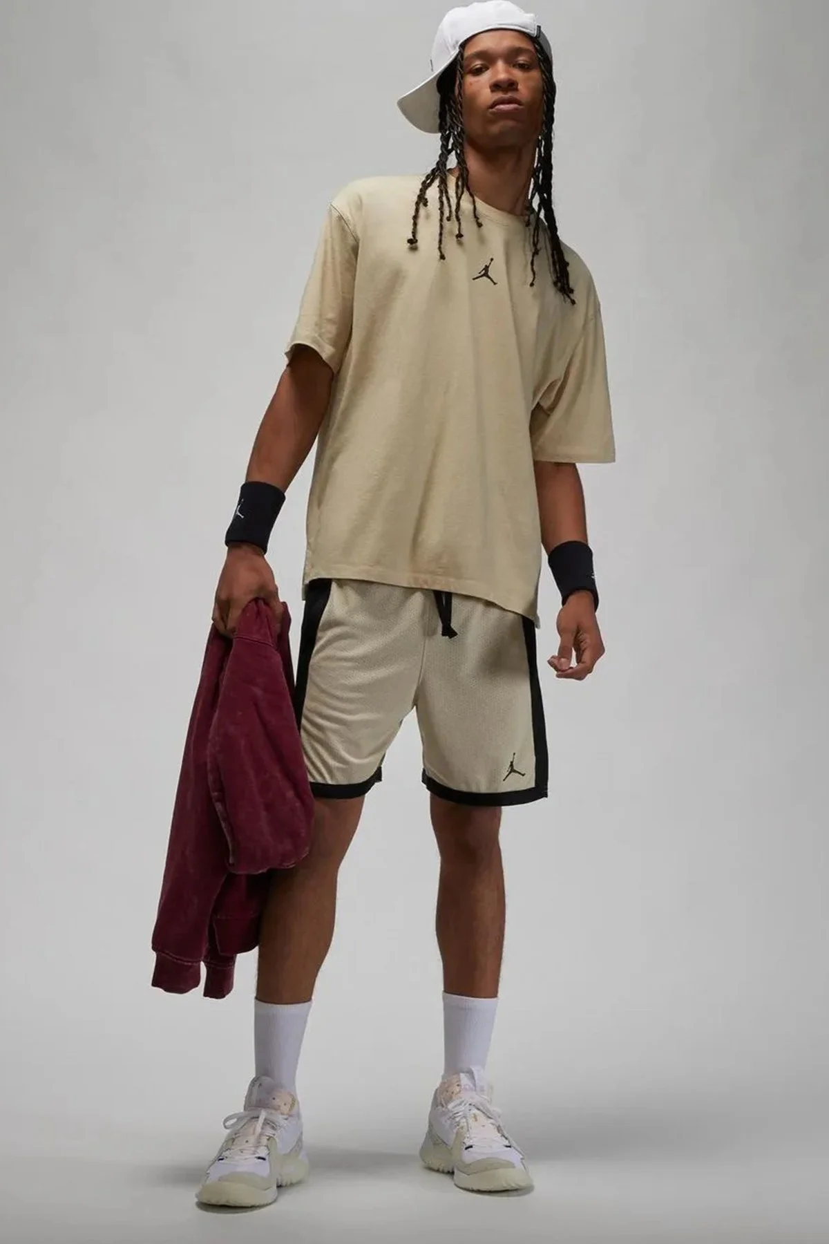 Nike Air Jordan Dri Fit Short Sleeeve Mens Tee Erkek Günlük Tişört Bej Nike Air Jordan Dri Fit Short Sleeeve Mens Tee Erkek Günlük Tişört Bej