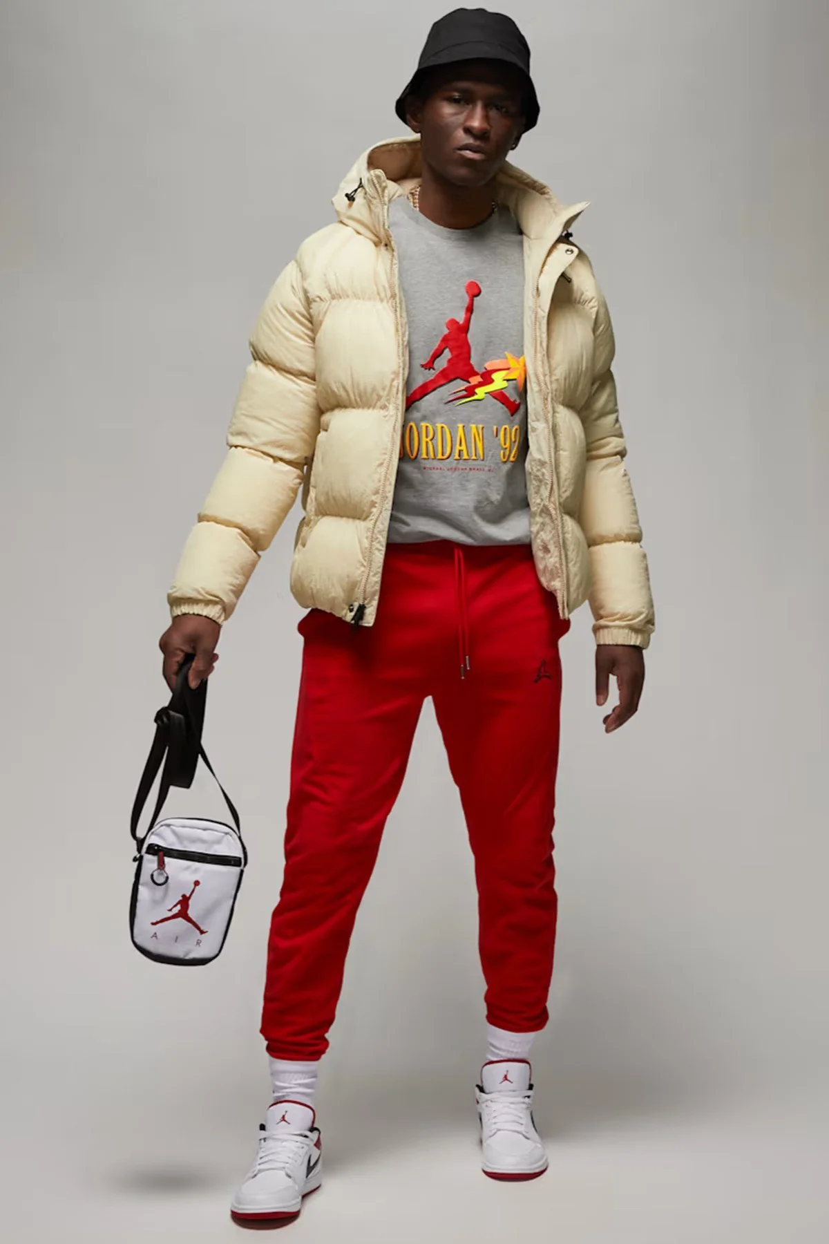Nike Air Jordan Graphic SS Crew Grafik Baskılı Erkek Tişört Gri Fiyatı, Yorumları ve Özellikleri
