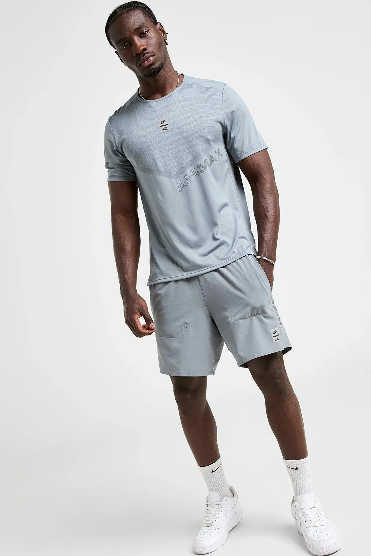Nike Air Max Men's Woven Dri Fit Short Gray Erkek Antrenman Şortu Gri Nike Air Max Men's Woven Dri Fit Short Gray Erkek Antrenman Şortu Gri Fiyatı, Yorumları ve Özellikleri