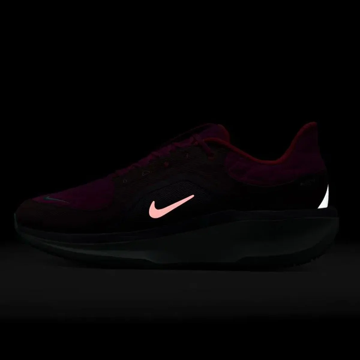 Nike Air Winflo 11Goretex Walk Running Shoes Su Geçirmez Reflektörlü Erkek Yürüyüş Koşu Ayakkabısı Mor Nike Air Winflo 11Goretex Walk Running Shoes Su Geçirmez Reflektörlü Erkek Yürüyüş Koşu Ayakkabısı Mor Fiyatı, Yorumları ve Özellikleri